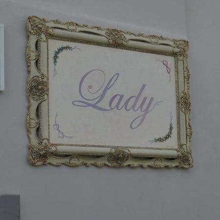 Bb Lady Bed and Breakfast Castelvetro di Modena Exteriör bild