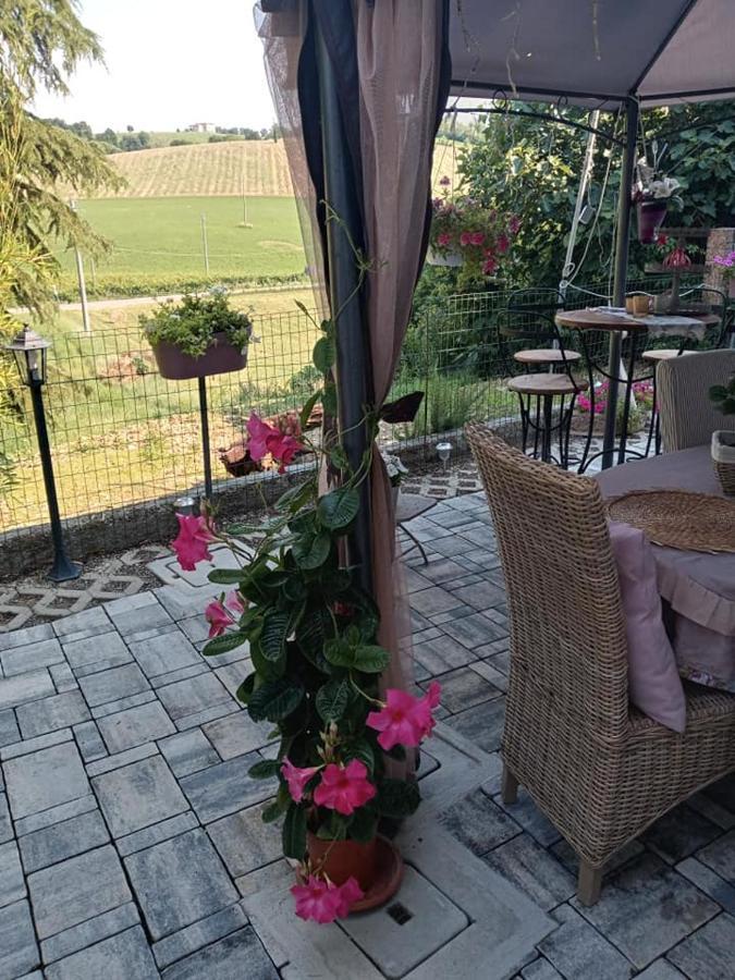 Bb Lady Bed and Breakfast Castelvetro di Modena Exteriör bild